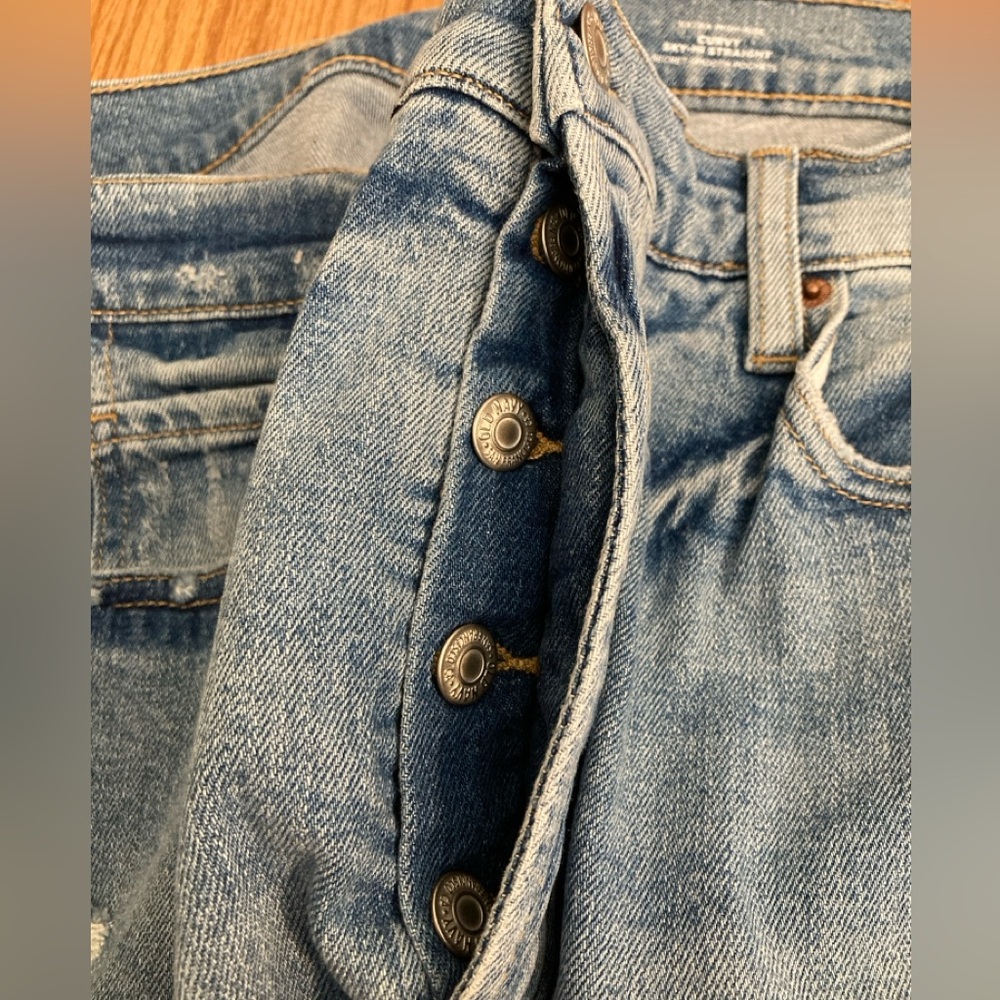 Old Navy Curvy High-Rise Straight Women’s Jeans - Picture 4 of 5